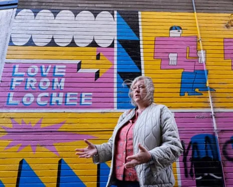 Lochee Declines Billionaire Provocations, Celebrating Community Spirit Instead